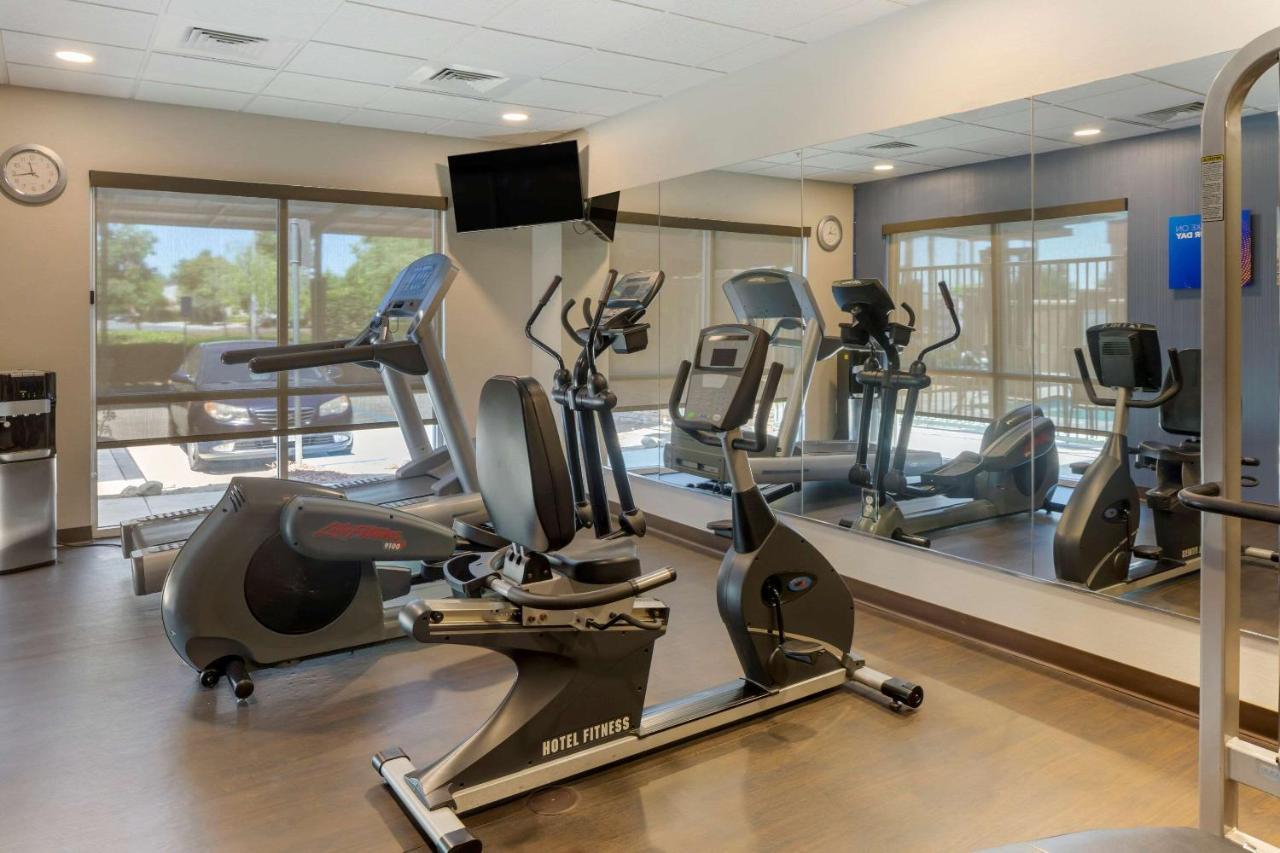 Comfort Suites Ontario Airport Convention Center Εξωτερικό φωτογραφία