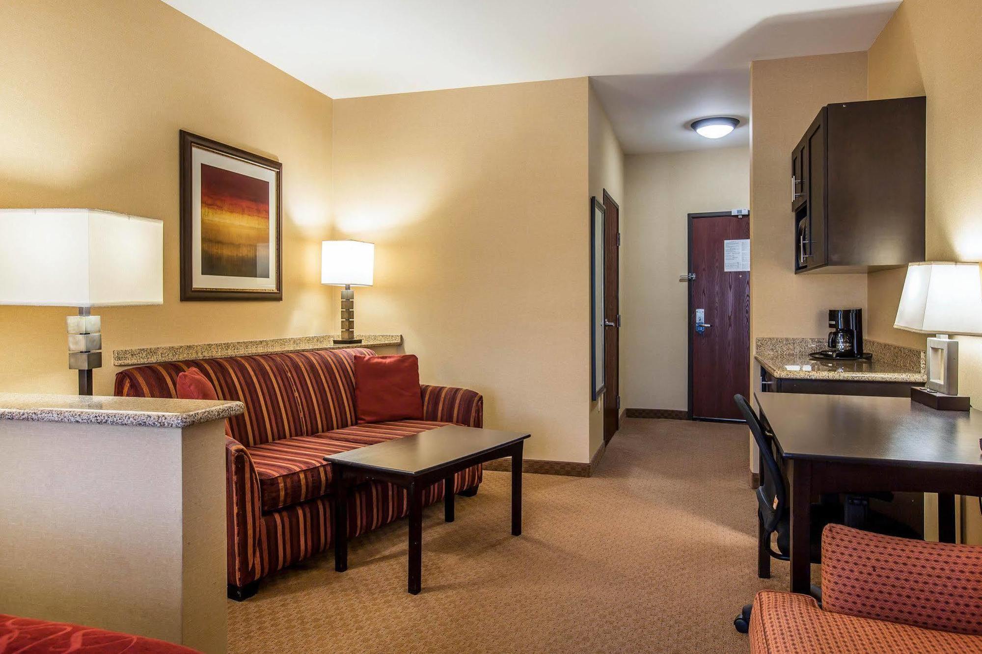 Comfort Suites Ontario Airport Convention Center Εξωτερικό φωτογραφία