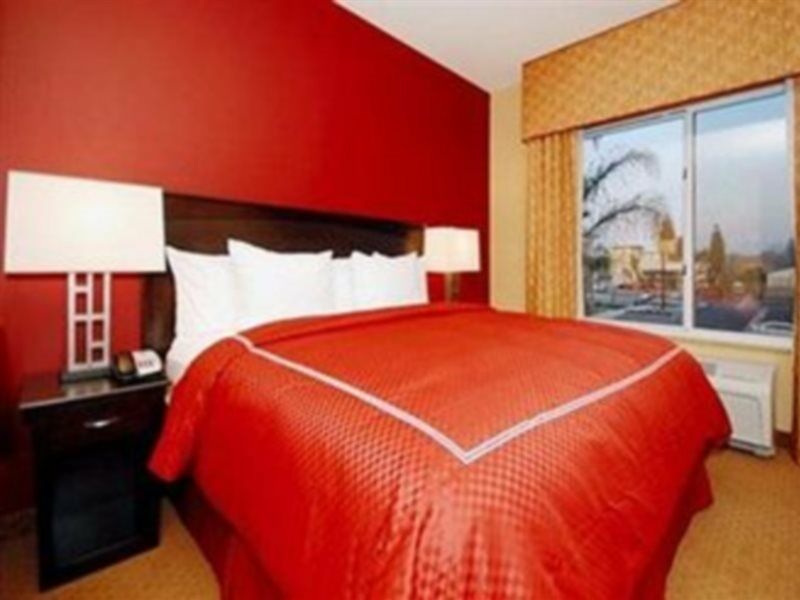 Comfort Suites Ontario Airport Convention Center Εξωτερικό φωτογραφία